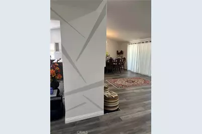 20723 Dolorosa Street, Woodland Hills, CA 91367 - Photo 23