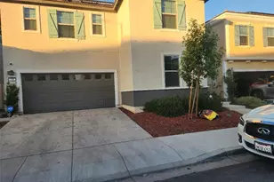 938 W Jasmine Wy, Rialto, CA 92376 - Photo 1