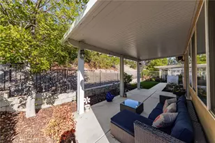 24619 Hatton Ln, Corona, CA 92883 - Photo 11