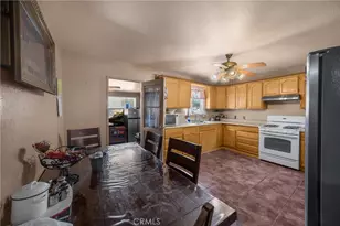 15278 Boyle Ave, Fontana, CA 92337 - Photo 21