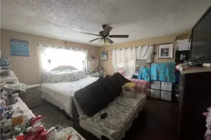 16531 16533 Vine St, Hesperia, CA 92345 - Photo 13