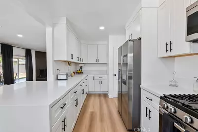 5651 Magnolia Avenue, Rialto, CA 92377 - Photo 13