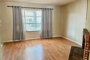 1077 Santo Antonio Dr, Colton, CA 92324 - Photo 5