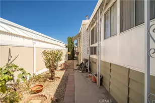 13393 Mariposa Rd, Victorville, CA 92395 - Photo 37