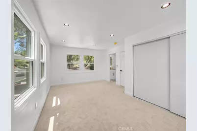 1385 Val Vista Street, Pomona, CA 91768 - Photo 19