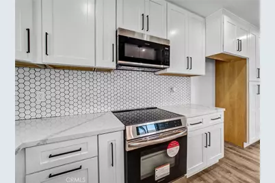 1385 Val Vista Street, Pomona, CA 91768 - Photo 9