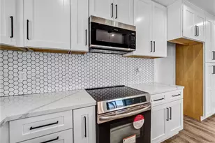 1385 Val Vista St, Pomona, CA 91768 - Photo 9