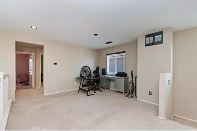 15165 Bluffside Lane, Victorville, CA 92394 - Photo 23