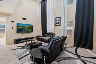 15165 Bluffside Ln, Victorville, CA 92394 - Photo 7