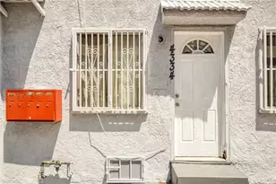 4334 S Main St, Los Angeles, CA 90037 - Photo 11