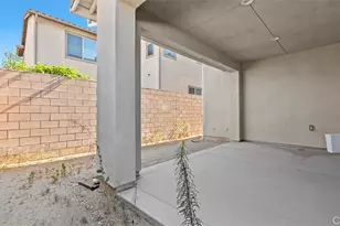 7044 Mallow Dr Mall, Fontana, CA 92336 - Photo 19