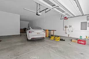 7044 Mallow Dr Mall, Fontana, CA 92336 - Photo 17