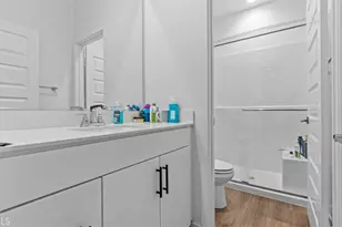 7044 Mallow Dr Mall, Fontana, CA 92336 - Photo 7