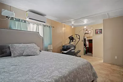 17377 Valley Boulevard #2, Fontana, CA 92335 - Photo 9