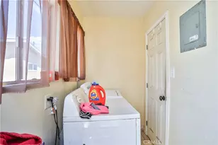 631 Leonard Ave, Los Angeles, CA 90022 - Photo 13