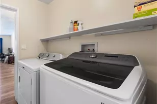 10945 Trenmar Ln, Bloomington, CA 92316 - Photo 25