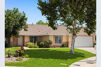 10945 Trenmar Ln, Bloomington, CA 92316 - Photo 3