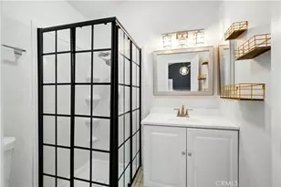 14937 Sherman Way, Van Nuys, CA 91405 - Photo 21