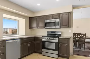 7701 Longs Peak Dr, Jurupa Valley, CA 92509 - Photo 11