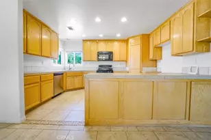 11221 Omelveny Rd, Oak Hills, CA 92344 - Photo 13