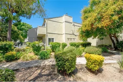 646 Sycamore Avenue #18, Claremont, CA 91711 - Photo 9