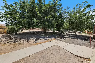 7812 Pearblossom, Littlerock, CA 93543 - Photo 19
