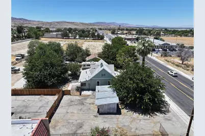 7812 Pearblossom, Littlerock, CA 93543 - Photo 33
