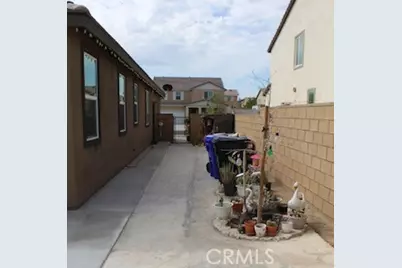 12454 Pinos Verde Lane, Victorville, CA 92392 - Photo 23