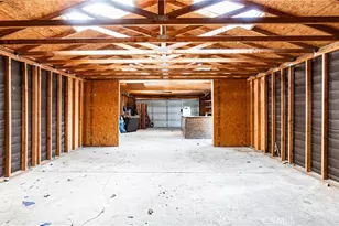 15970 Lindero St, Victorville, CA 92395 - Photo 5