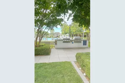 6550 Eucalyptus Avenue, Chino, CA 91710 - Photo 41