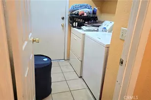 15227 Flagstaff St, Victorville, CA 92394 - Photo 11