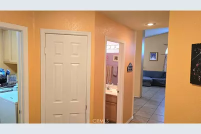 15227 Flagstaff Street, Victorville, CA 92394 - Photo 7