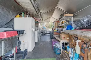 120 N Bonnie Beach Pl, East Los Angeles, CA 90063 - Photo 39