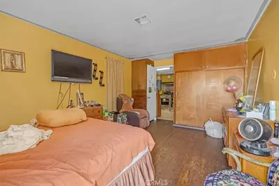 120 N Bonnie Beach Place, East Los Angeles, CA 90063 - Photo 25