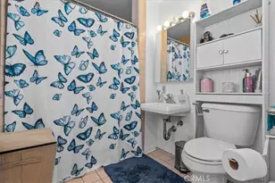 1513 W Cerritos Ave, Anaheim, CA 92802 - Photo 17