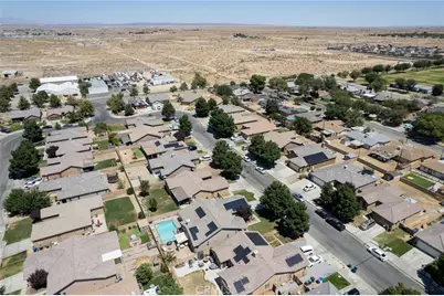 45525 Stanridge Avenue, Lancaster, CA 93535 - Photo 25