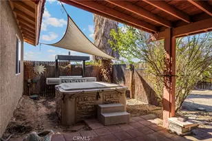 13554 2nd Ave, Victorville, CA 92395 - Photo 17