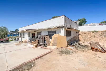 114 N Bonnie Beach Place, East Los Angeles, CA 90063 - Photo 3