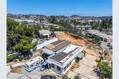 114 N Bonnie Beach Place, East Los Angeles, CA 90063 - Photo 23