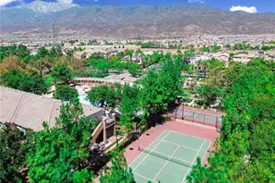 15723 Parkhouse Dr, Fontana, CA 92336 - Photo 31