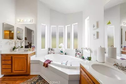 20053 Northcliff Drive, Canyon Country, CA 91351 - Photo 35