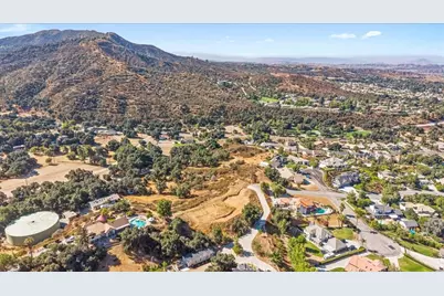 36698 Parkview, Yucaipa, CA 92399 - Photo 5