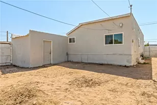 129 N K St, Needles, CA 92363 - Photo 31