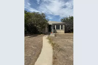 2606 Truxtun Avenue, Bakersfield, CA 93301 - Photo 1