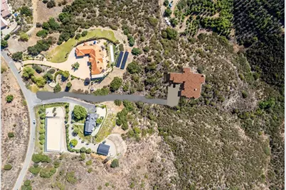 21180 Corte Providencia, Murrieta, CA 92562 - Photo 3