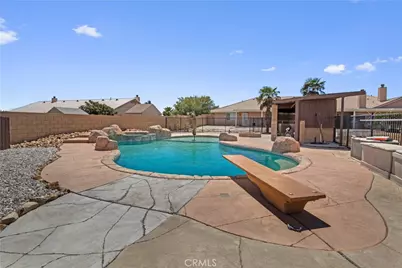 12210 Larch Street, Oak Hills, CA 92344 - Photo 5