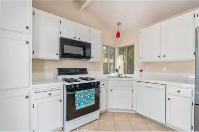 41985 Kaffirboom Court, Temecula, CA 92591 - Photo 15