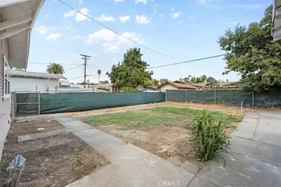 464 W 14th Street, San Bernardino, CA 92405 - Photo 27