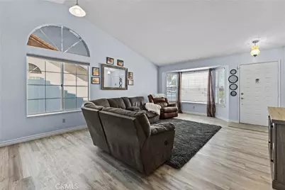 671 Zinnia Street, Hemet, CA 92545 - Photo 3