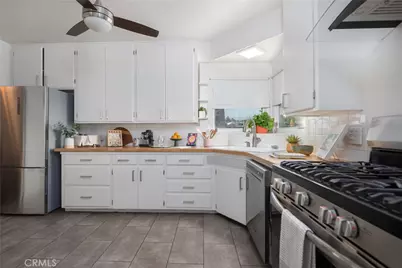 464 W Columbia Avenue, Pomona, CA 91768 - Photo 7